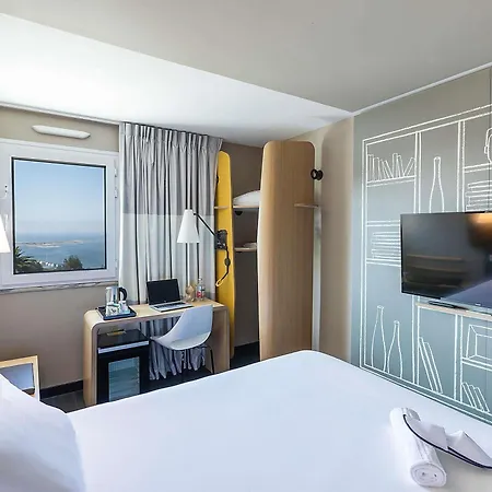 Hotel Ibis Porto Gaia-3